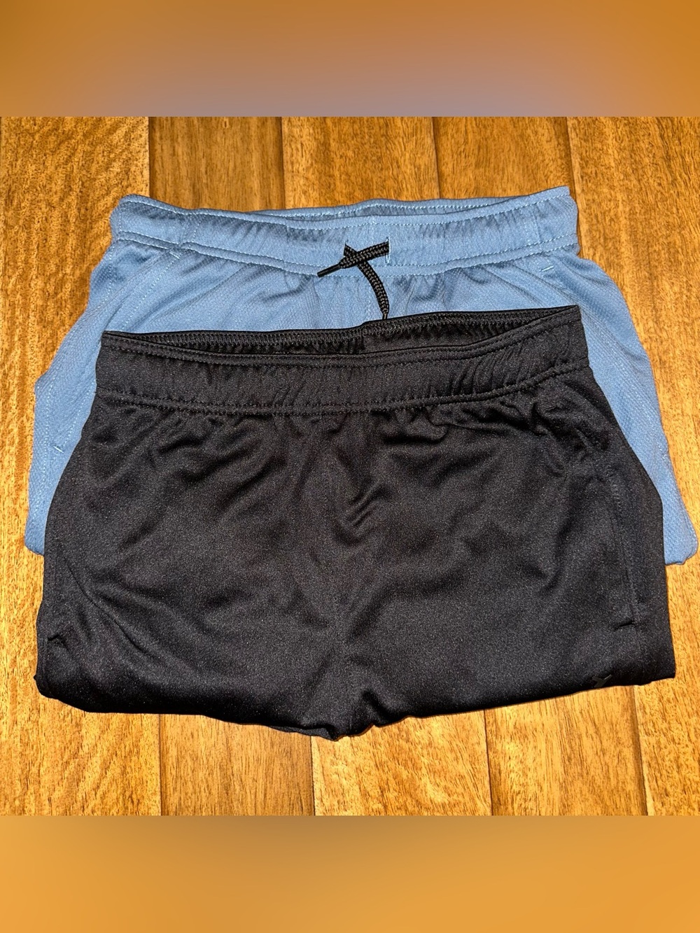 Old Navy Two-Pack Athletic joggers in Black and Light Blue  YOUTH Large A402